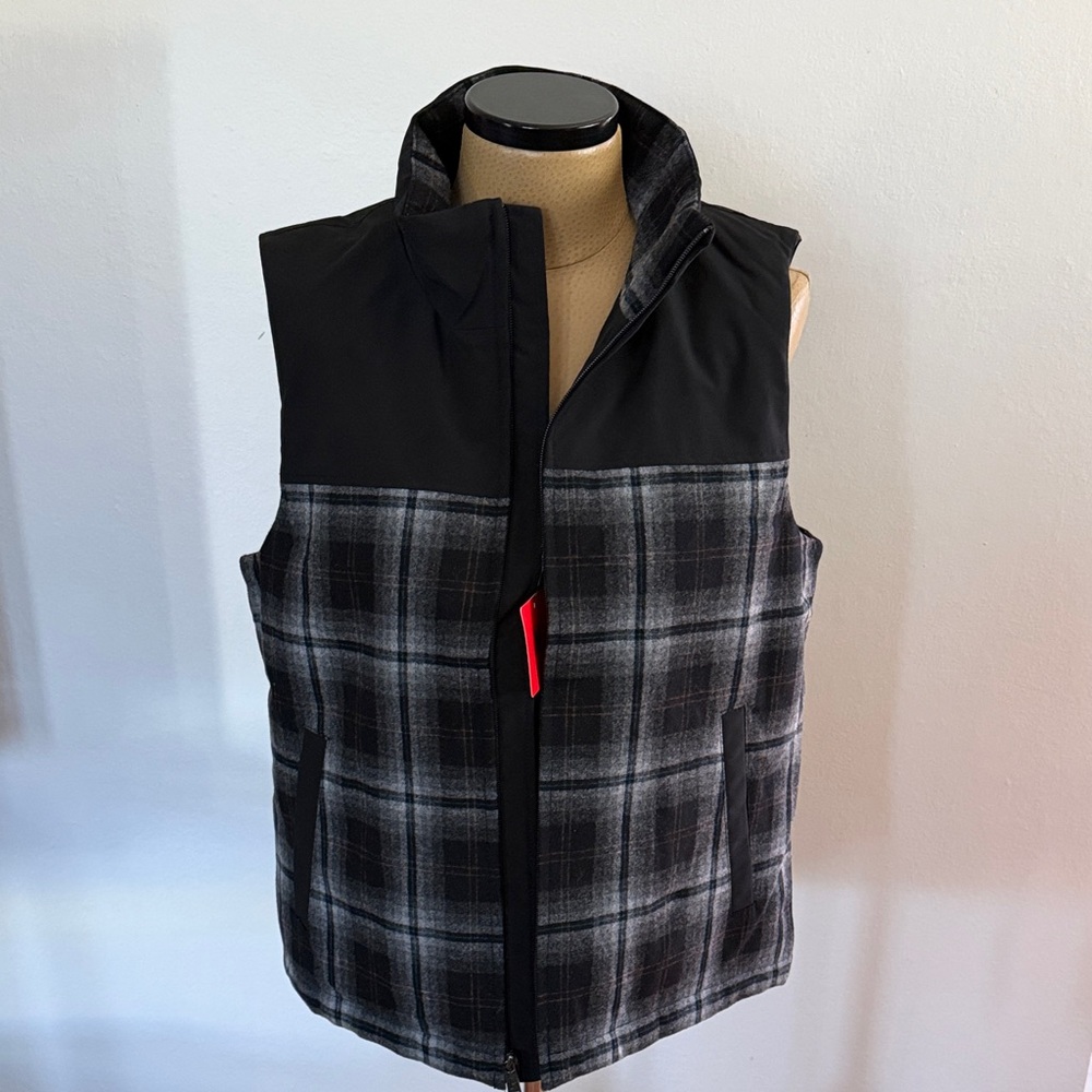 Pendleton Men’s Plaid Quilted Wool Blend Vest